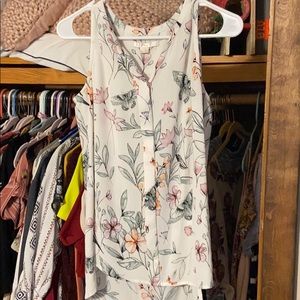 White floral tank top